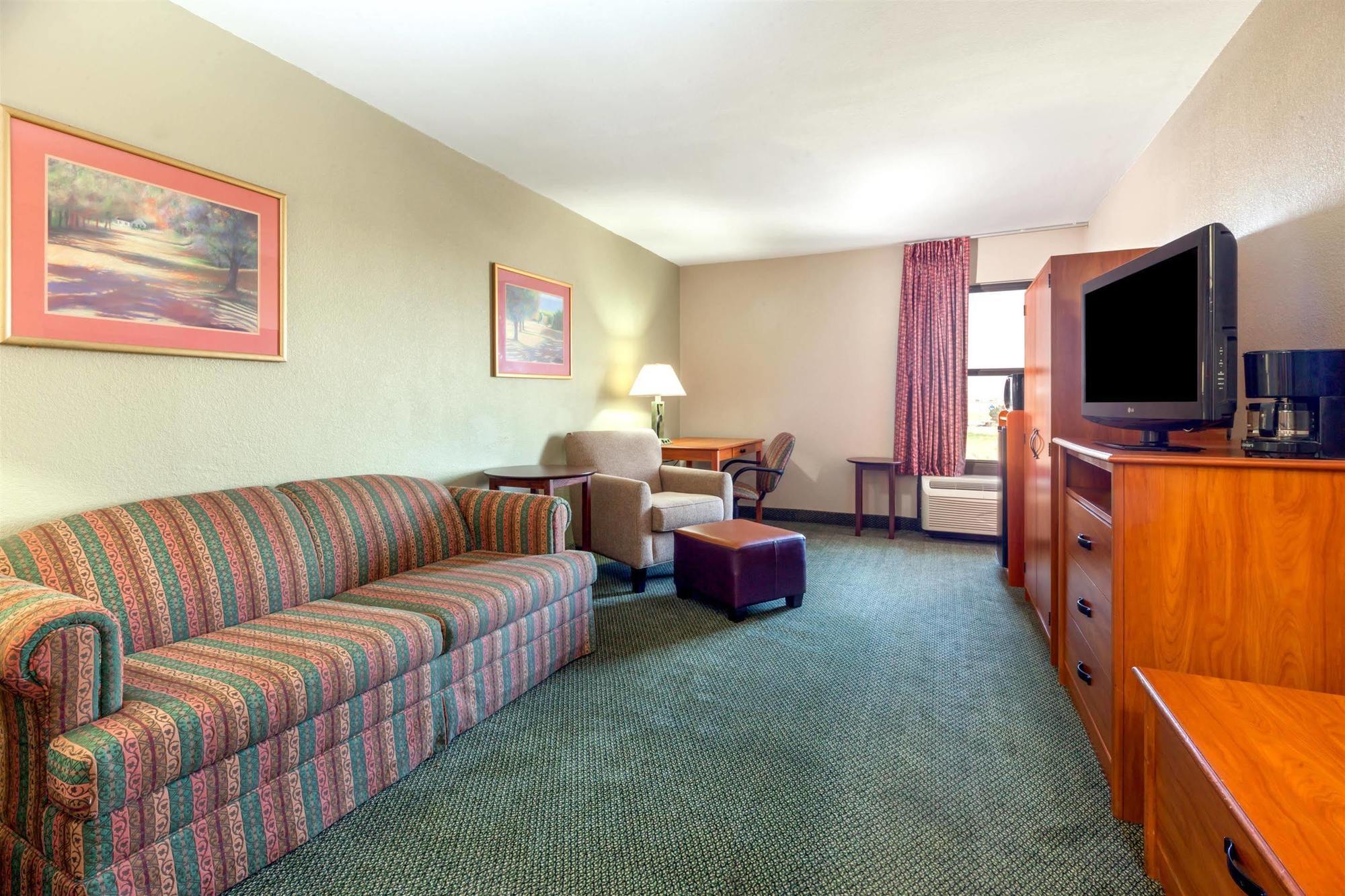 Hotel Baymont By Wyndham Amarillo East Exteriér fotografie